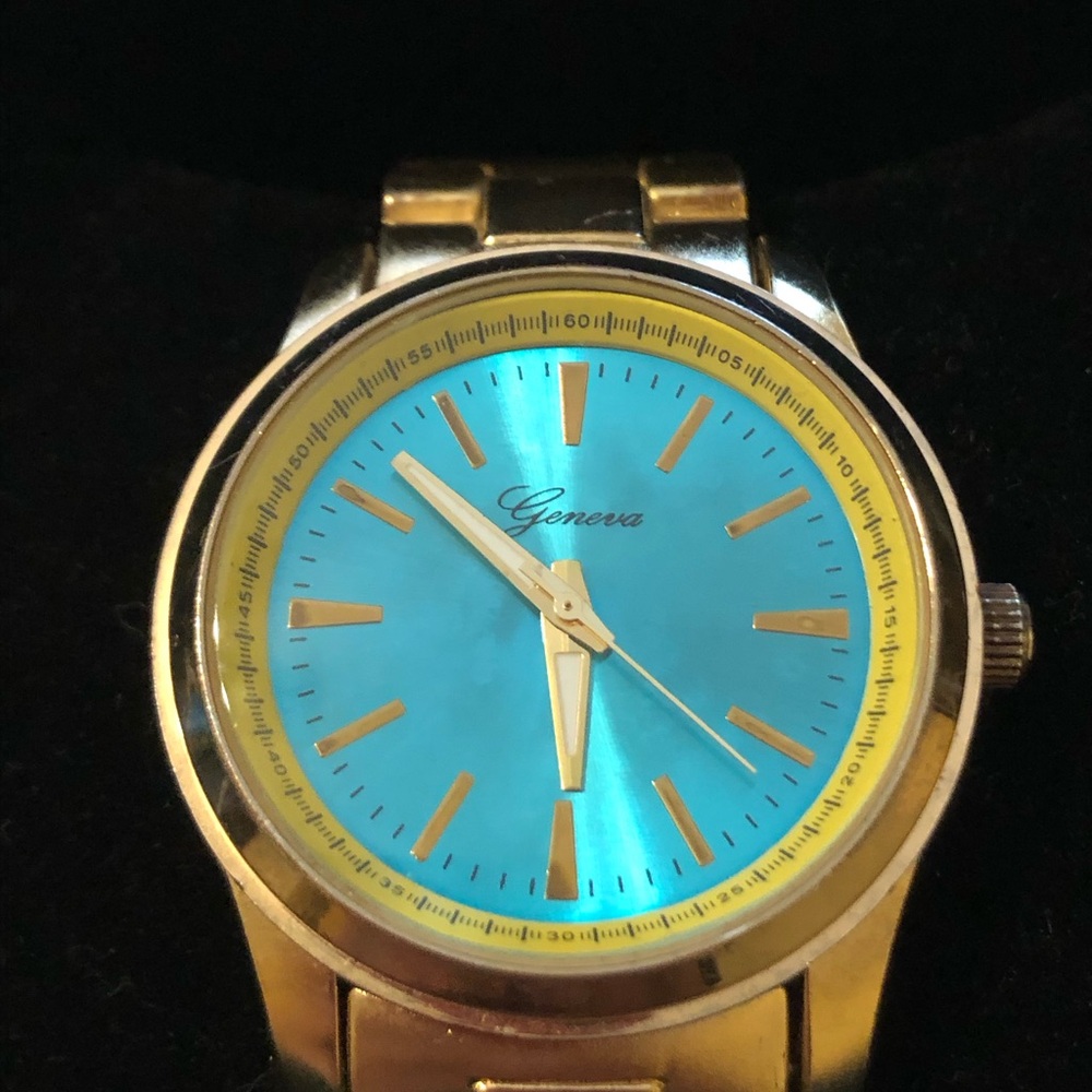 Men’s Gold Geneva Watch Aquamarine Turquoises Face No.10305 Water Resistant